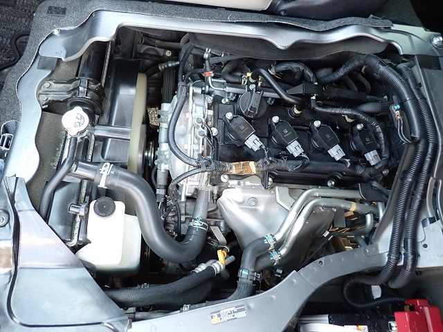 NISSAN NV 350 CARAVAN