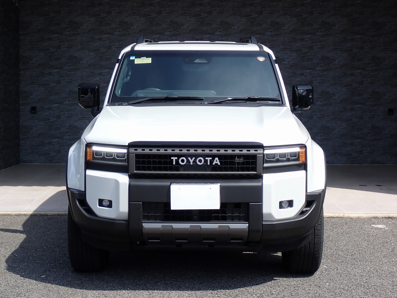 TOYOTA Land Cruiser 250