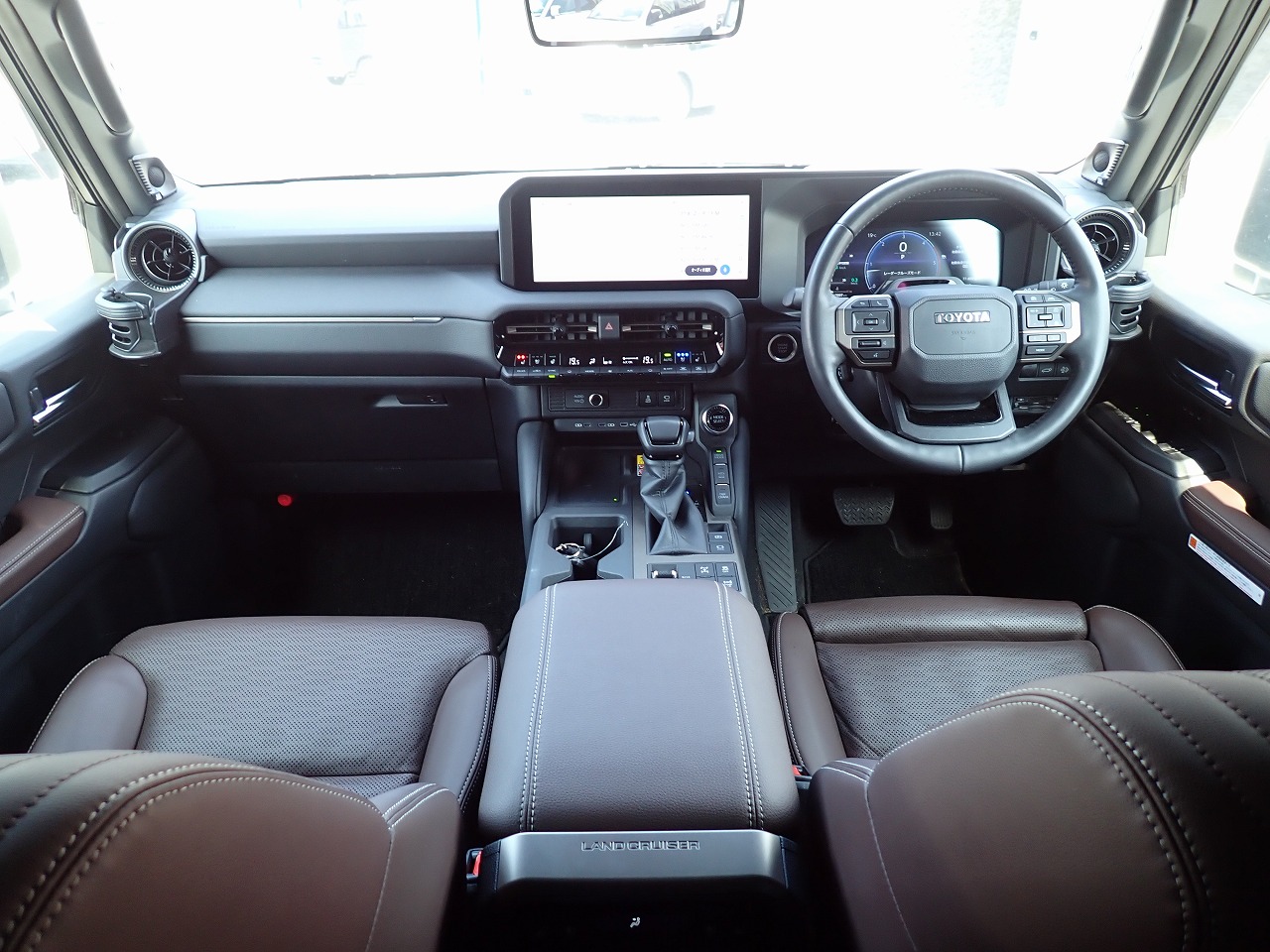 TOYOTA Land Cruiser 250