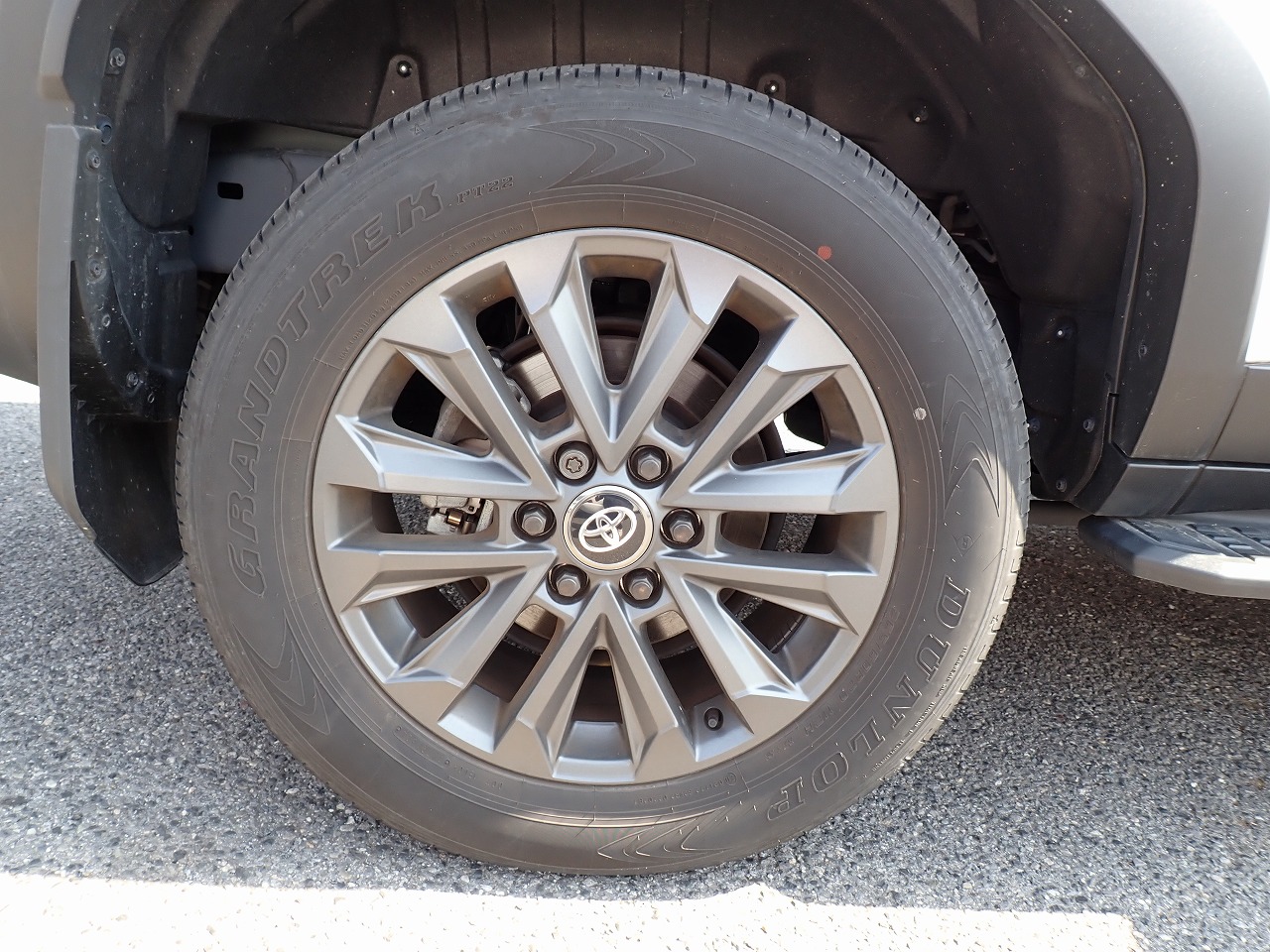 TOYOTA Land Cruiser 250