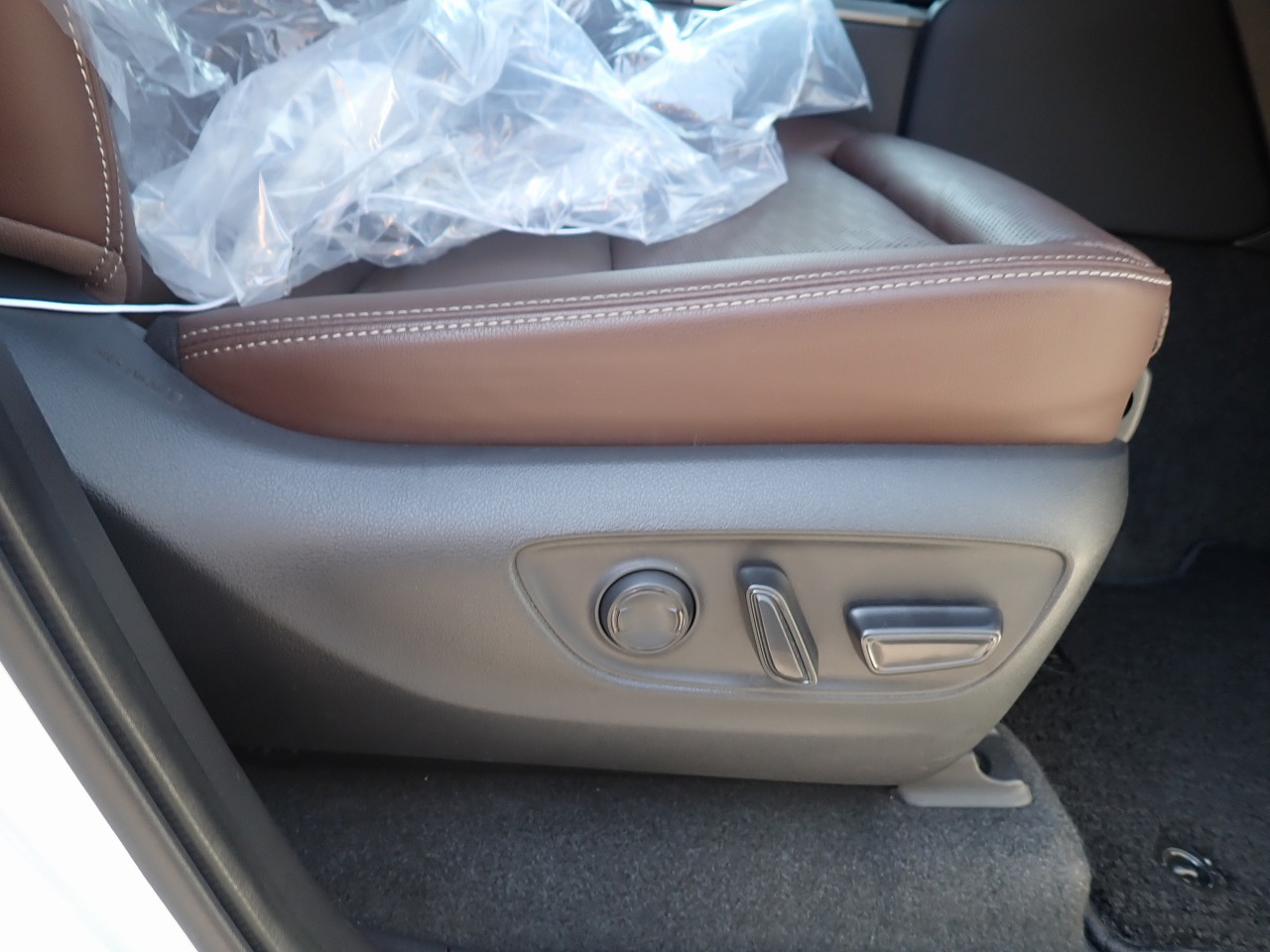 TOYOTA Land Cruiser 250