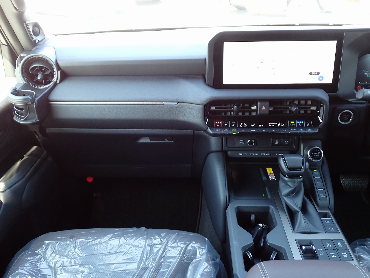 TOYOTA Land Cruiser 250