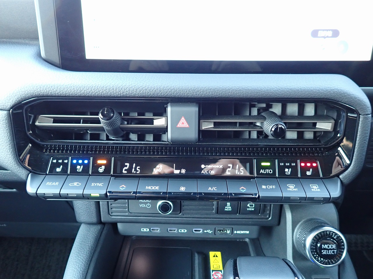 TOYOTA Land Cruiser 250