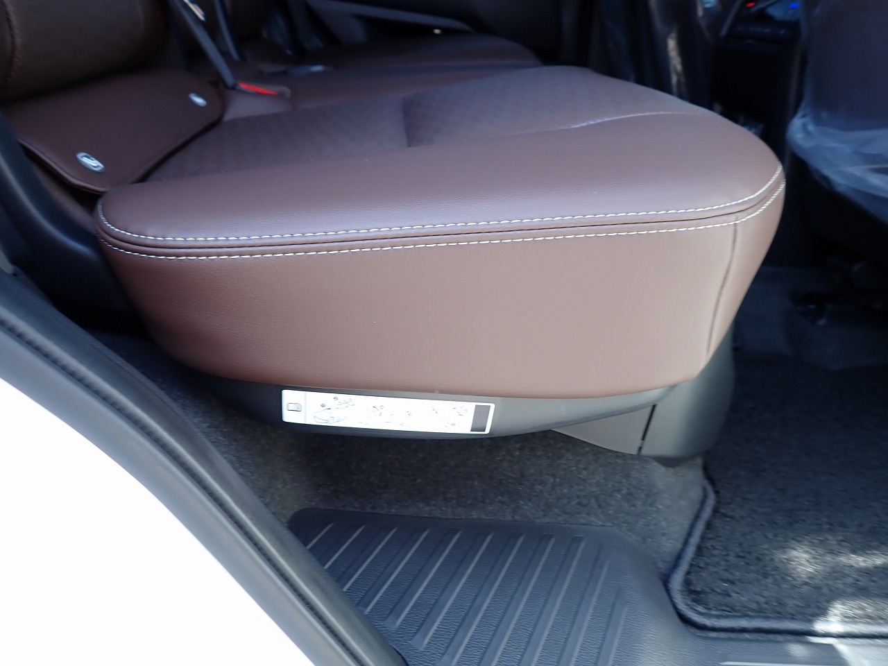 TOYOTA Land Cruiser 250