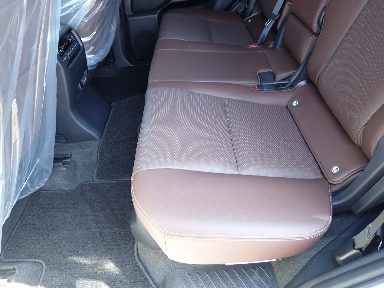 TOYOTA Land Cruiser 250