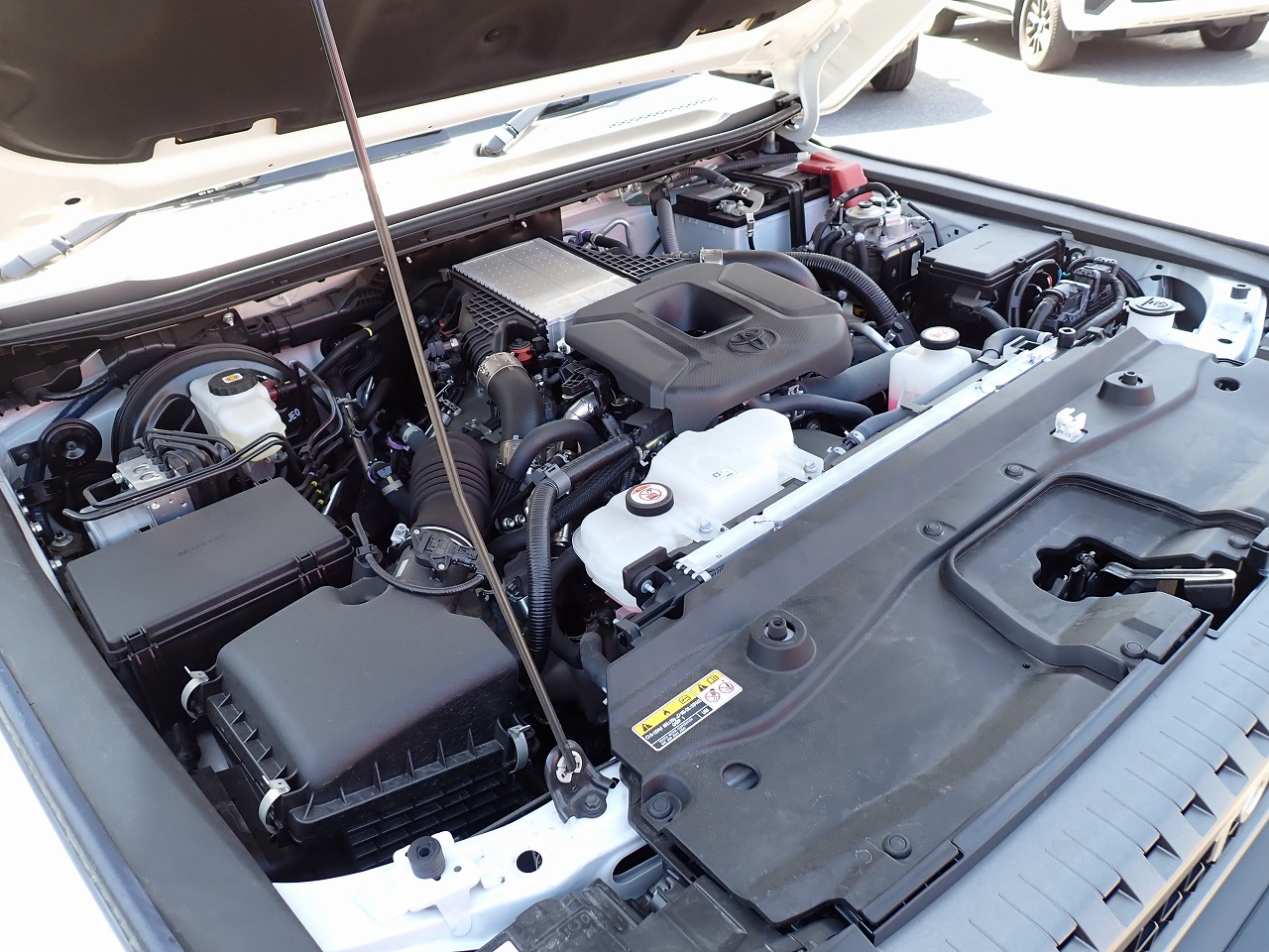 TOYOTA Land Cruiser 250