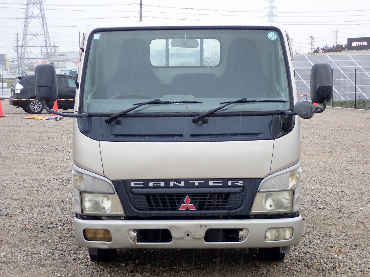 MITSUBISHI Canter
