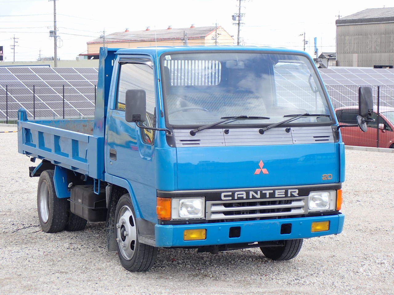 MITSUBISHI Canter