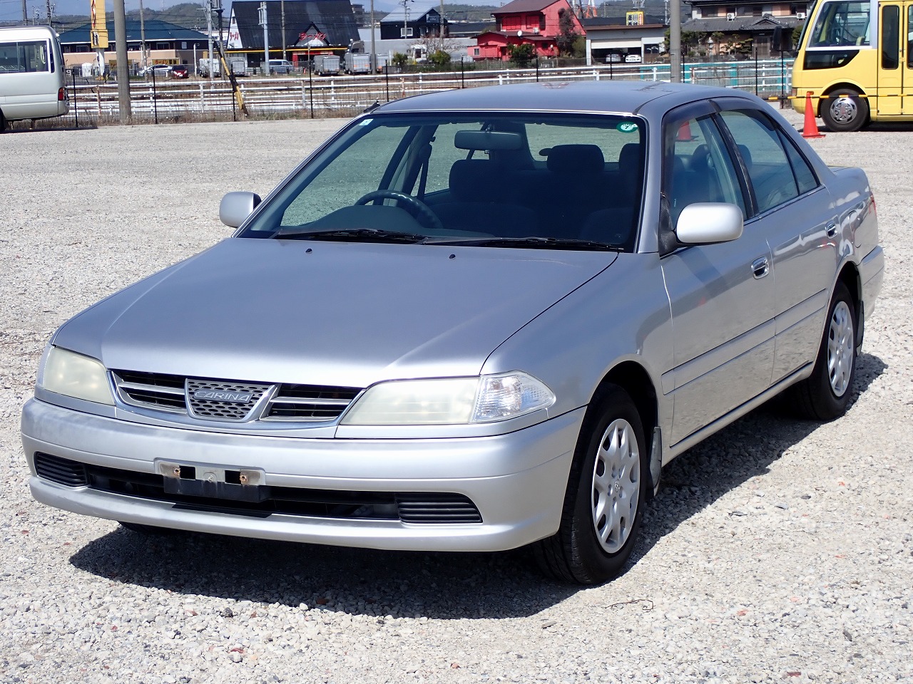 TOYOTA Carina