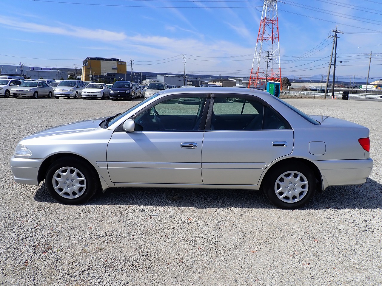 TOYOTA Carina