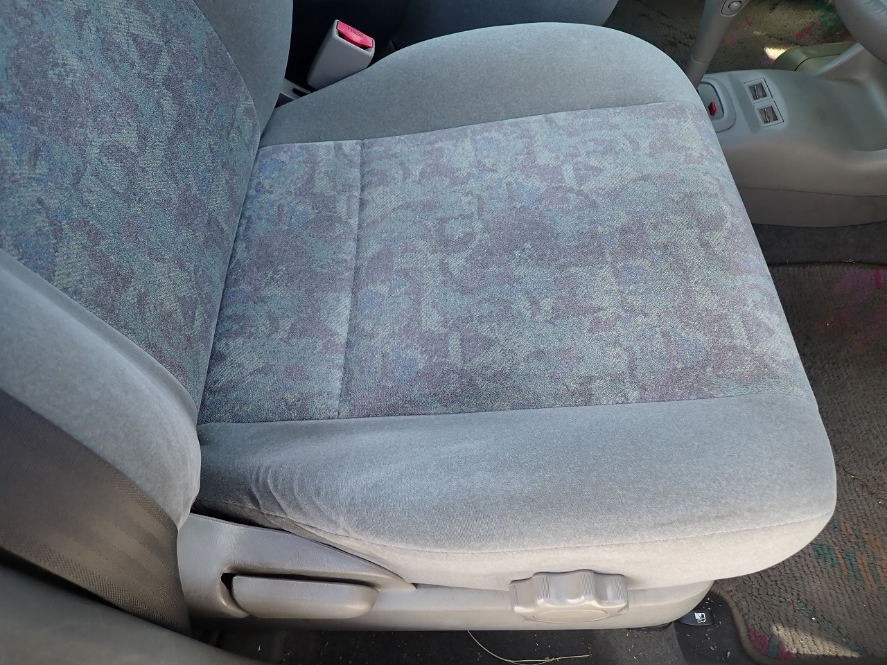 TOYOTA Corolla Spacio