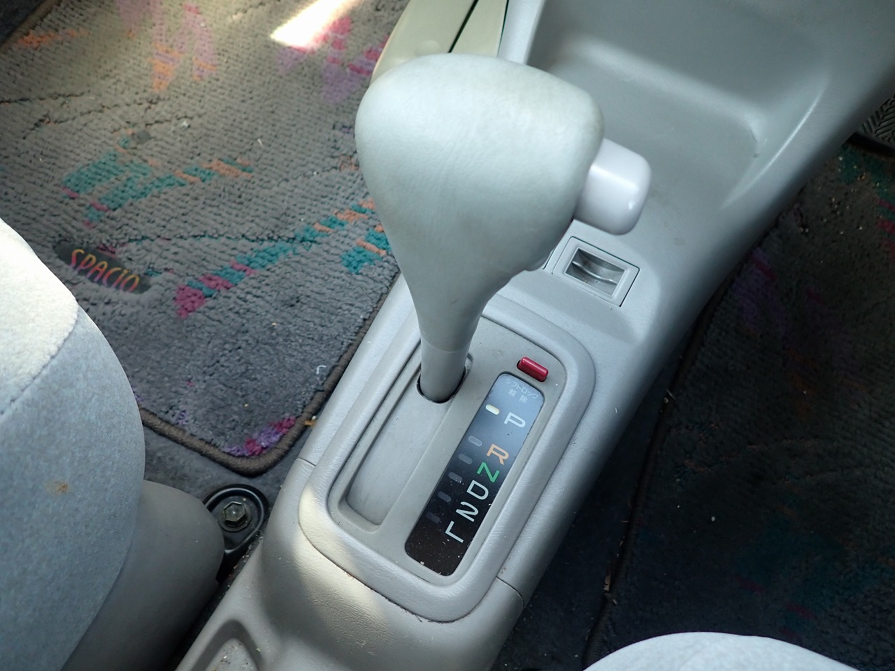 TOYOTA Corolla Spacio