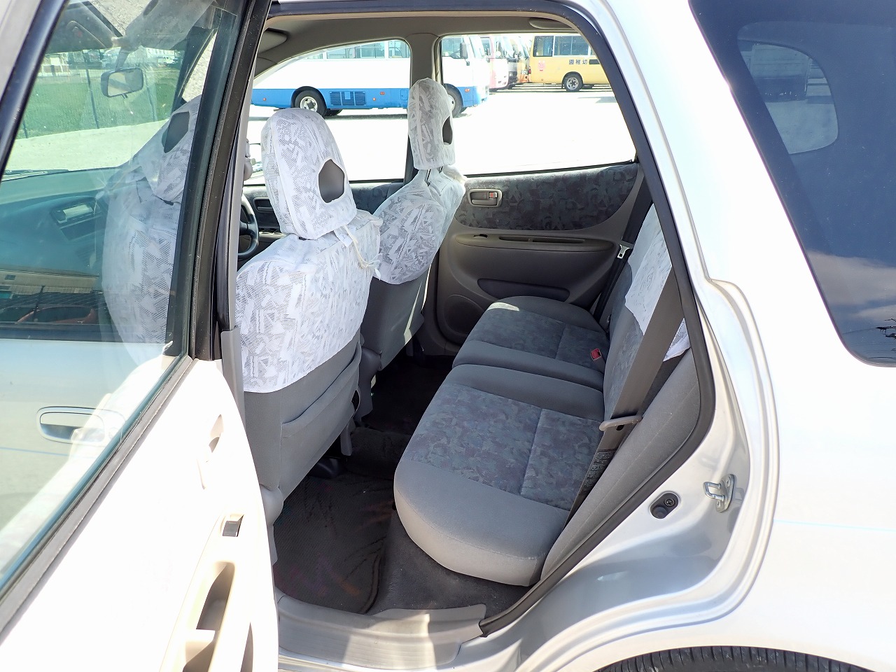 TOYOTA Corolla Spacio