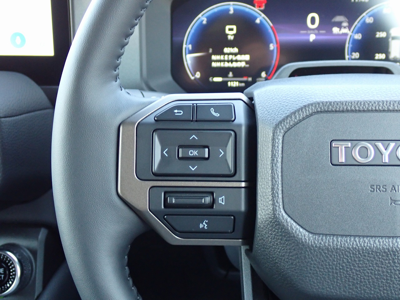 TOYOTA Land Cruiser 250