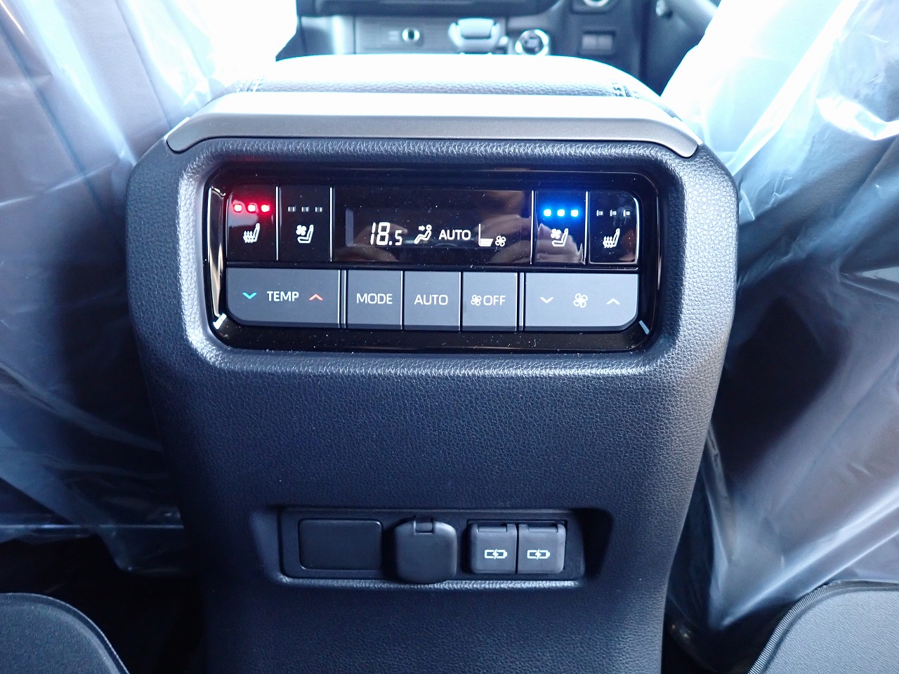 TOYOTA Land Cruiser 250