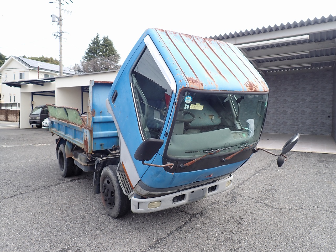 MITSUBISHI Canter