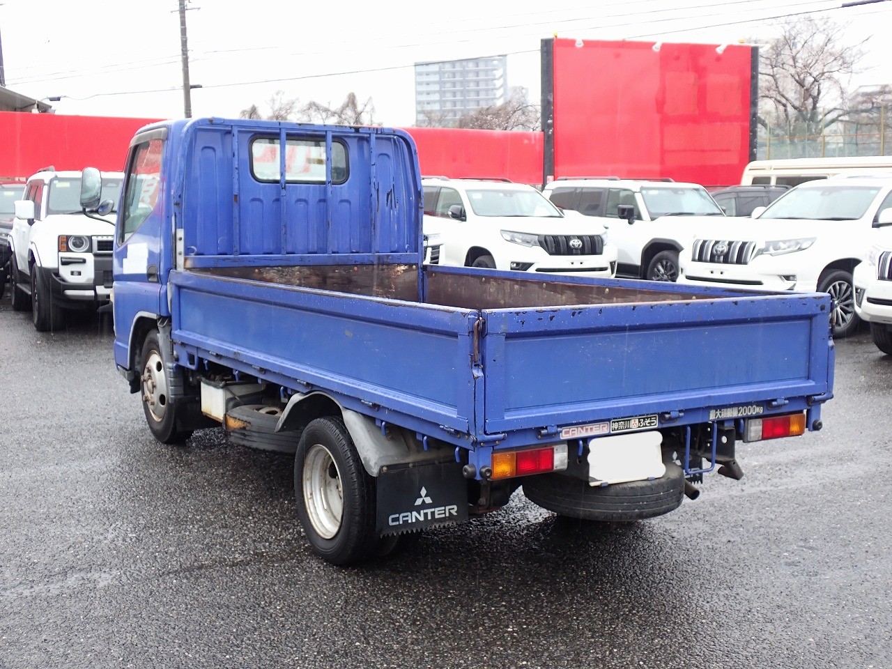 MITSUBISHI Canter