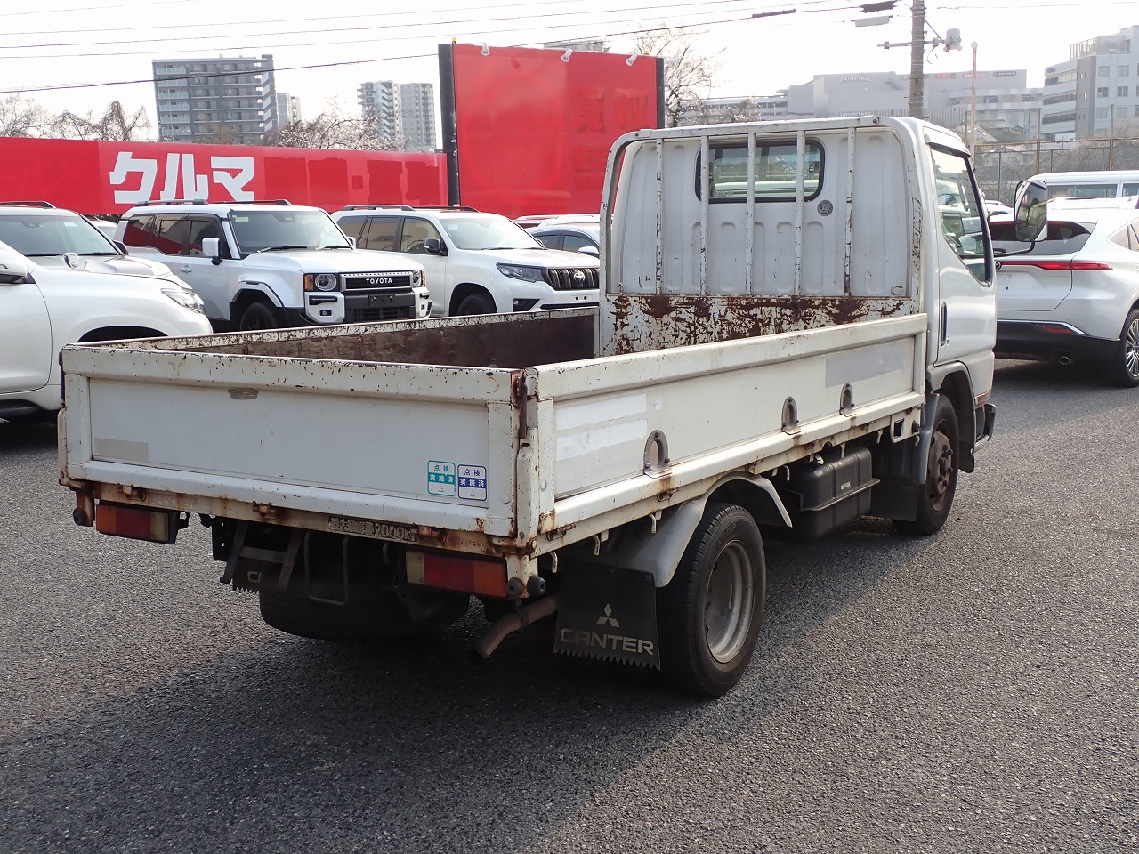 MITSUBISHI Canter