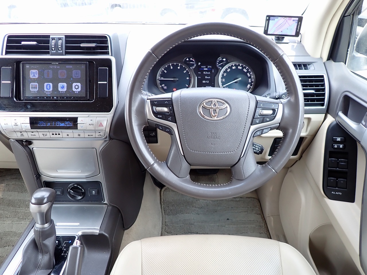 TOYOTA Land Cruiser Prado