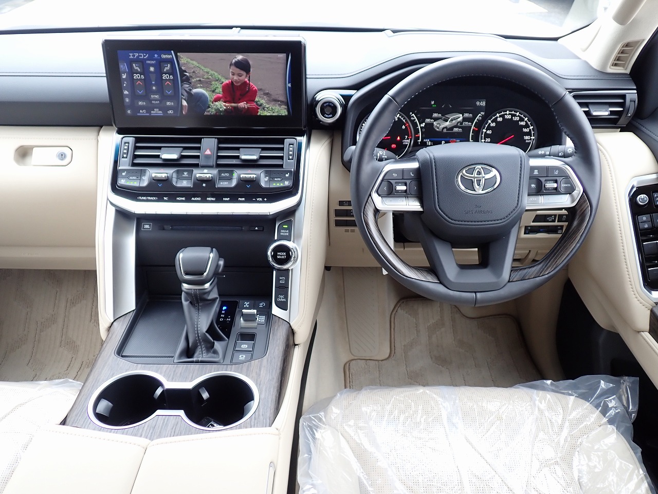 TOYOTA Land Cruiser