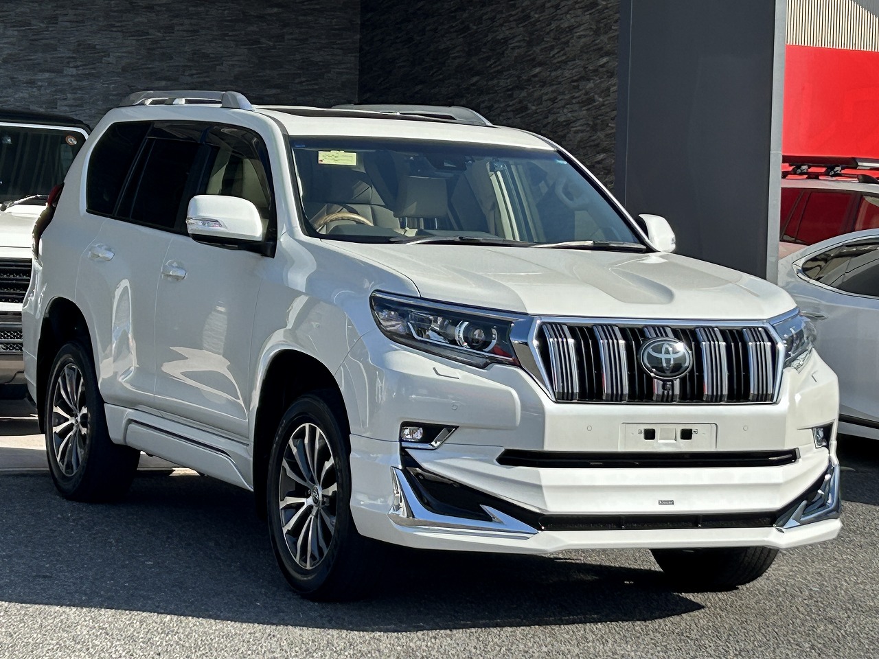 TOYOTA Land Cruiser Prado