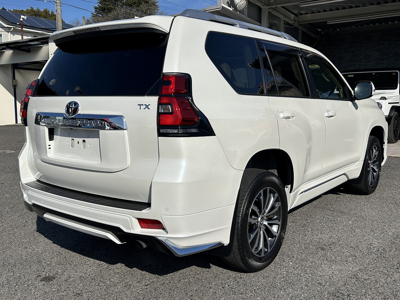 TOYOTA Land Cruiser Prado