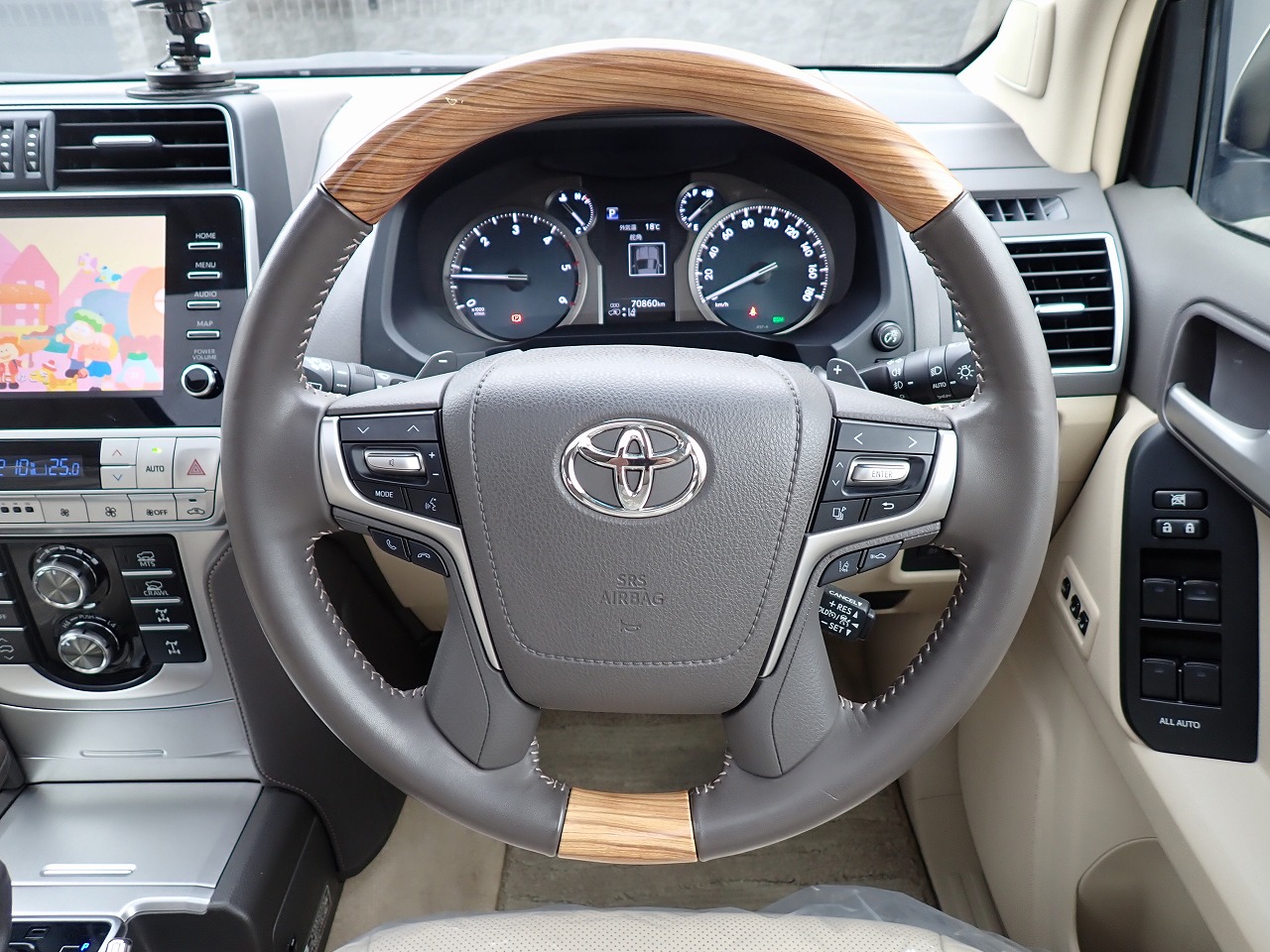 TOYOTA Land Cruiser Prado