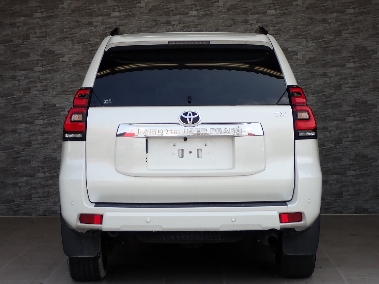 TOYOTA Land Cruiser Prado