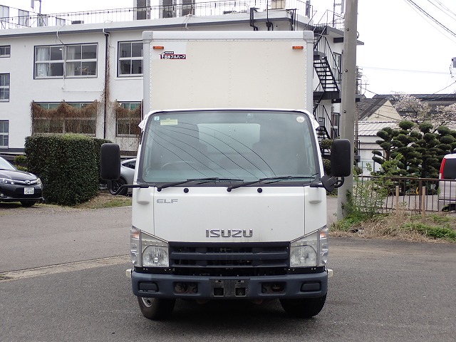 ISUZU Elf Truck