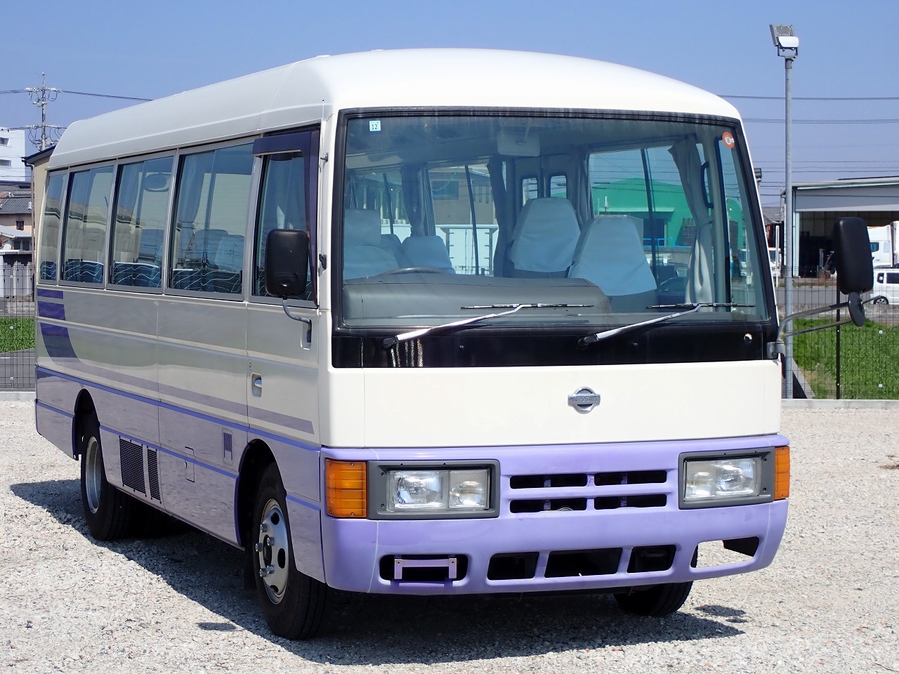 NISSAN Civilian Bus