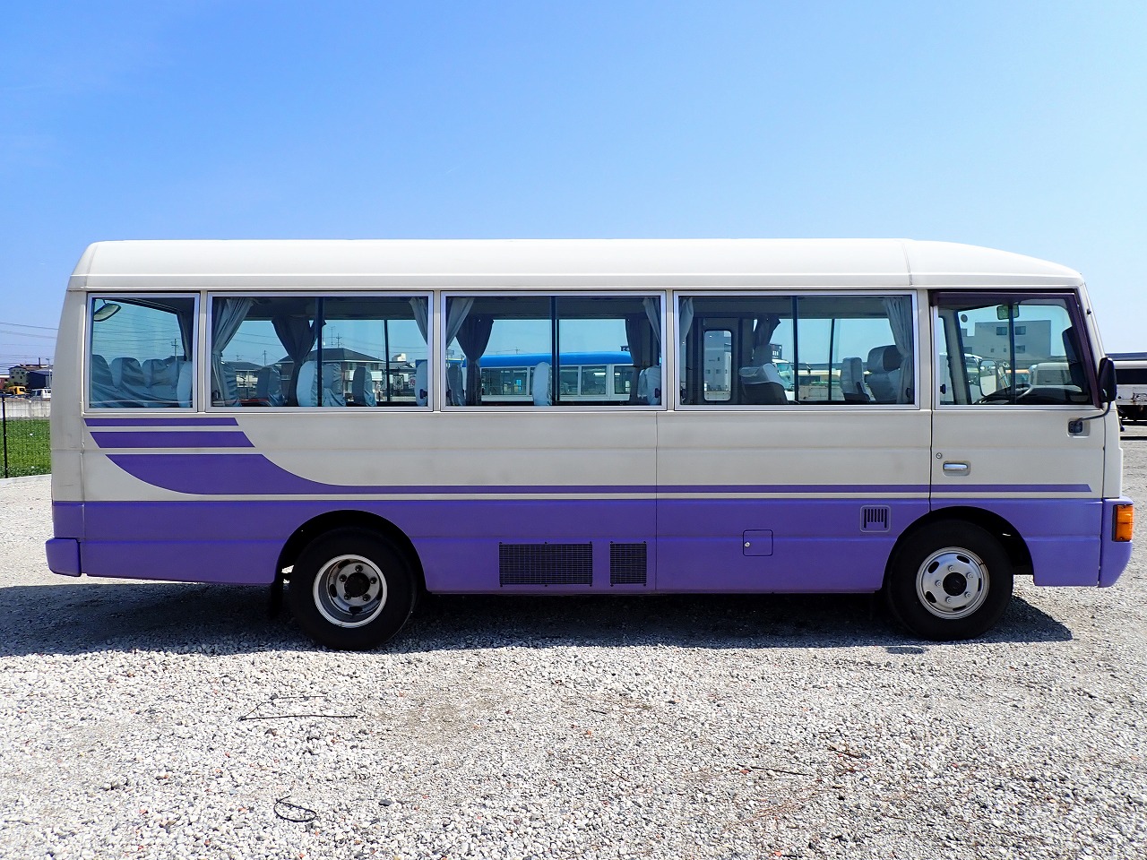 NISSAN Civilian Bus