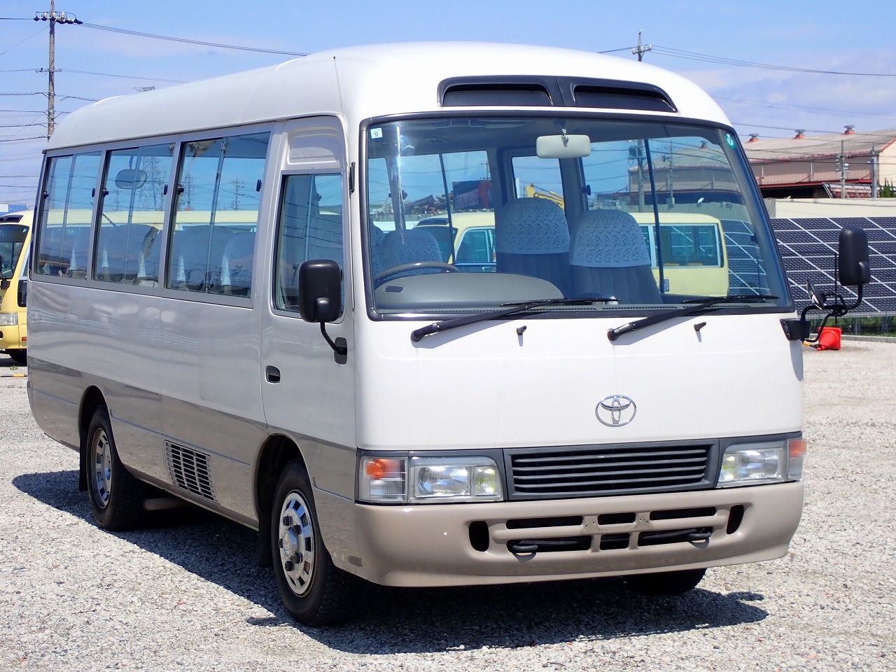 TOYOTA Coaster