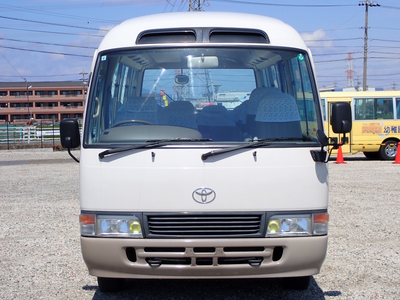 TOYOTA Coaster