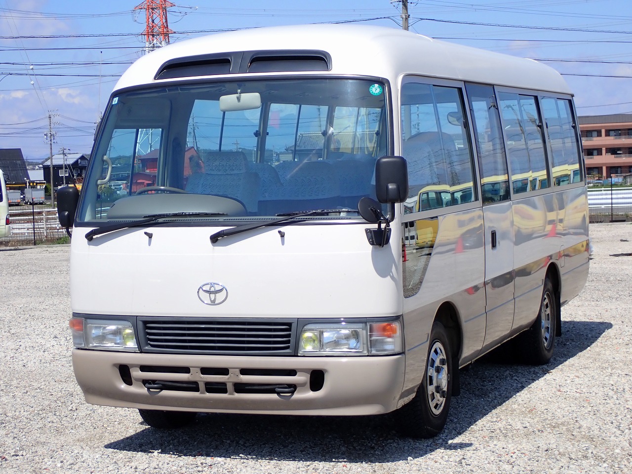 TOYOTA Coaster