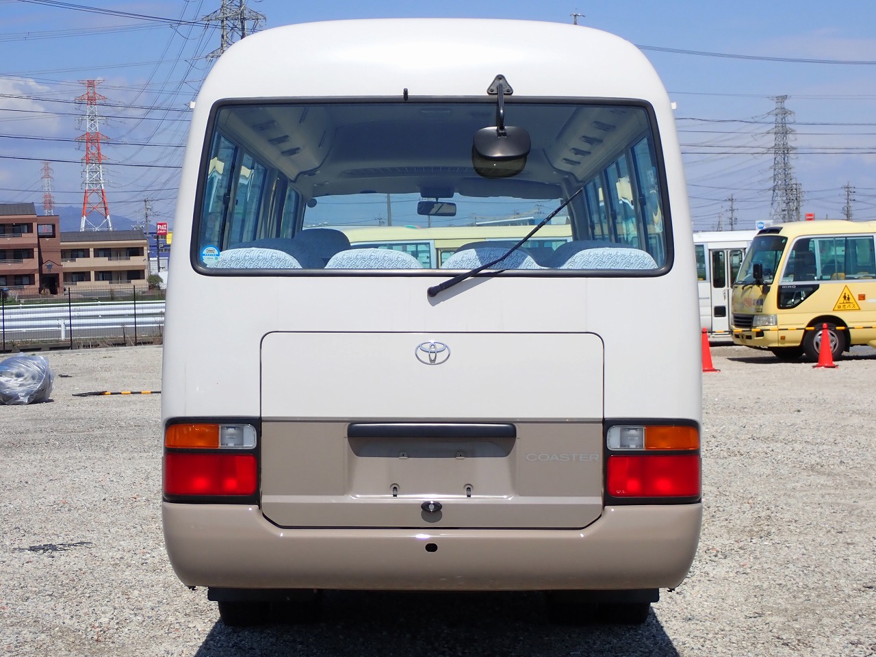TOYOTA Coaster