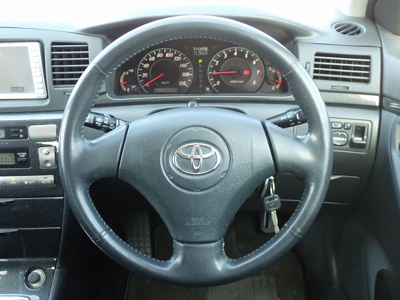 TOYOTA Corolla Runx