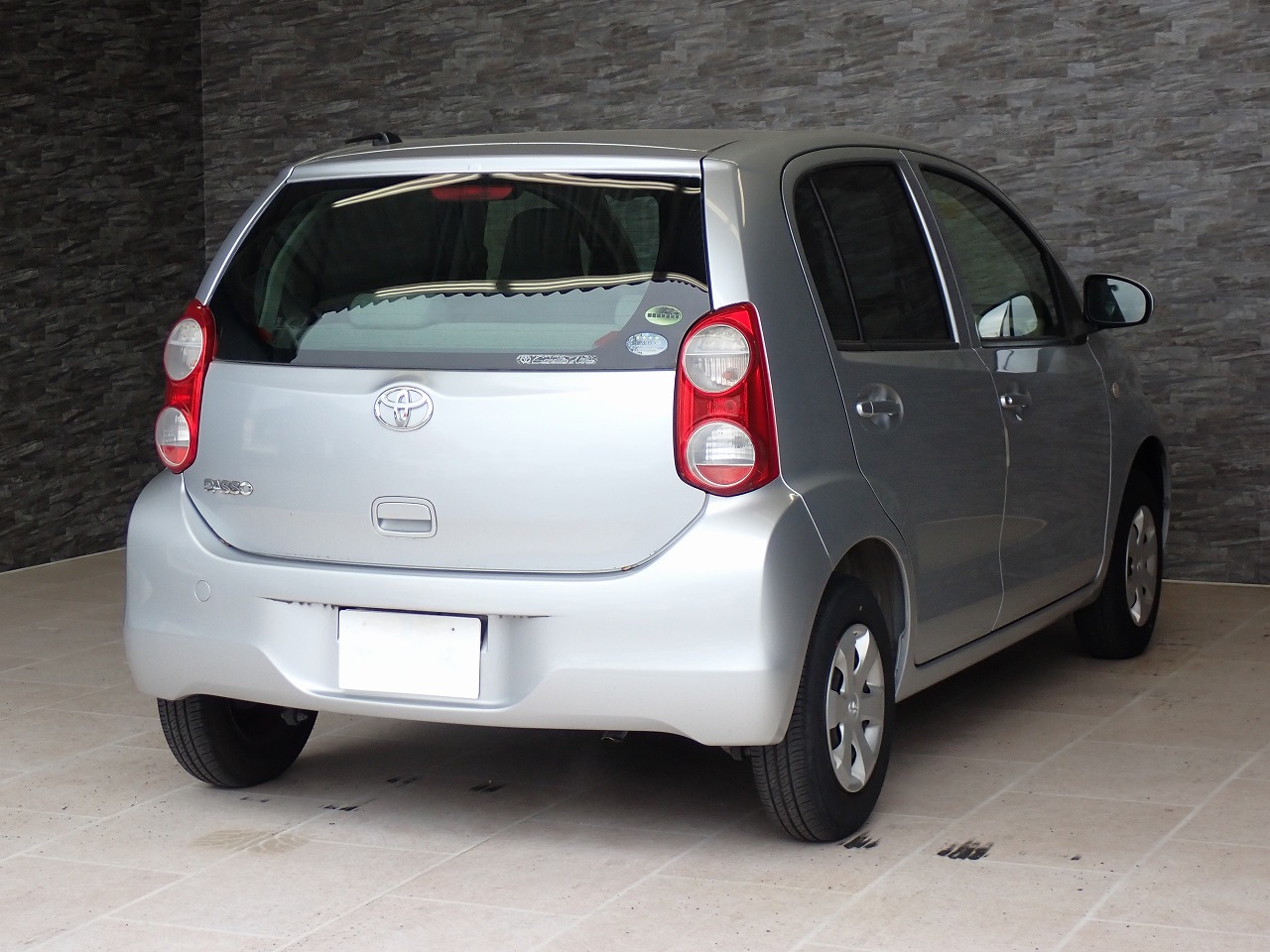 TOYOTA Passo