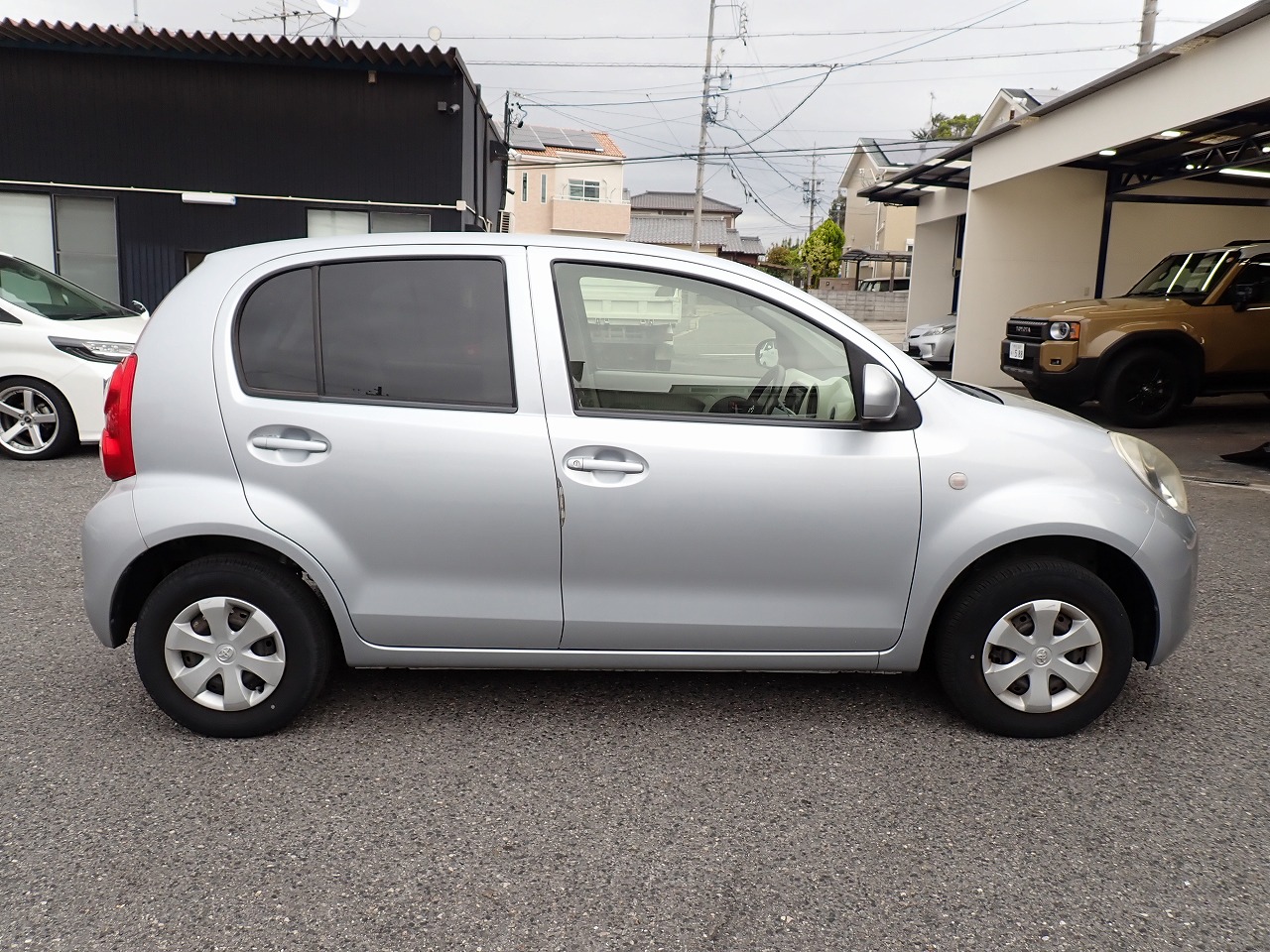 TOYOTA Passo