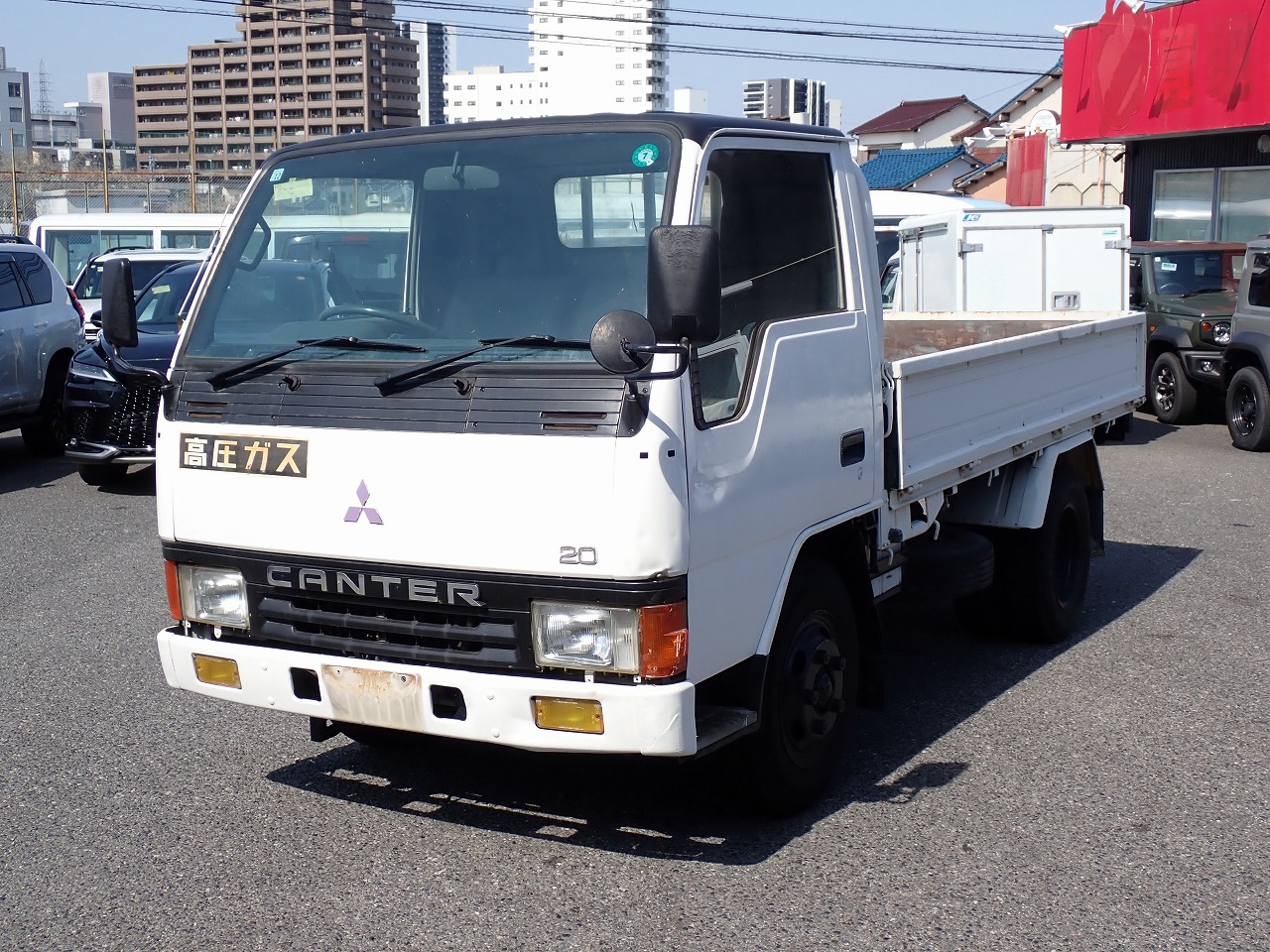 MITSUBISHI Canter