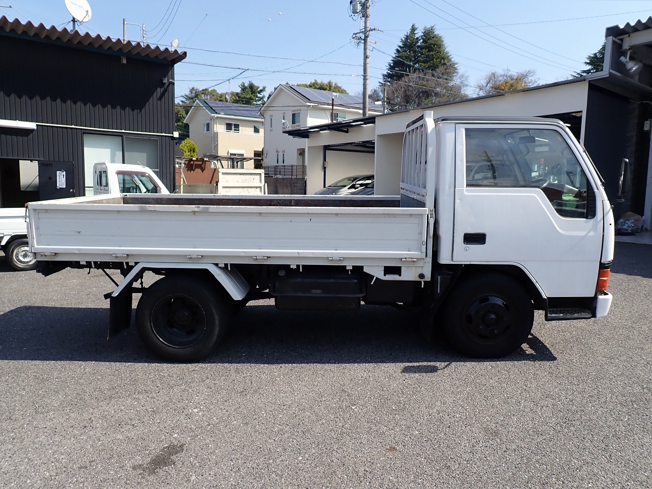 MITSUBISHI Canter