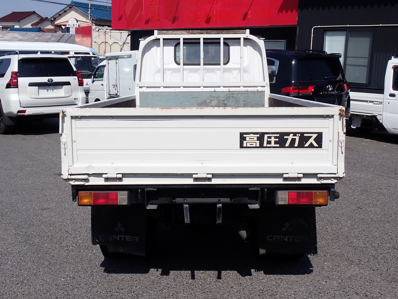 MITSUBISHI Canter