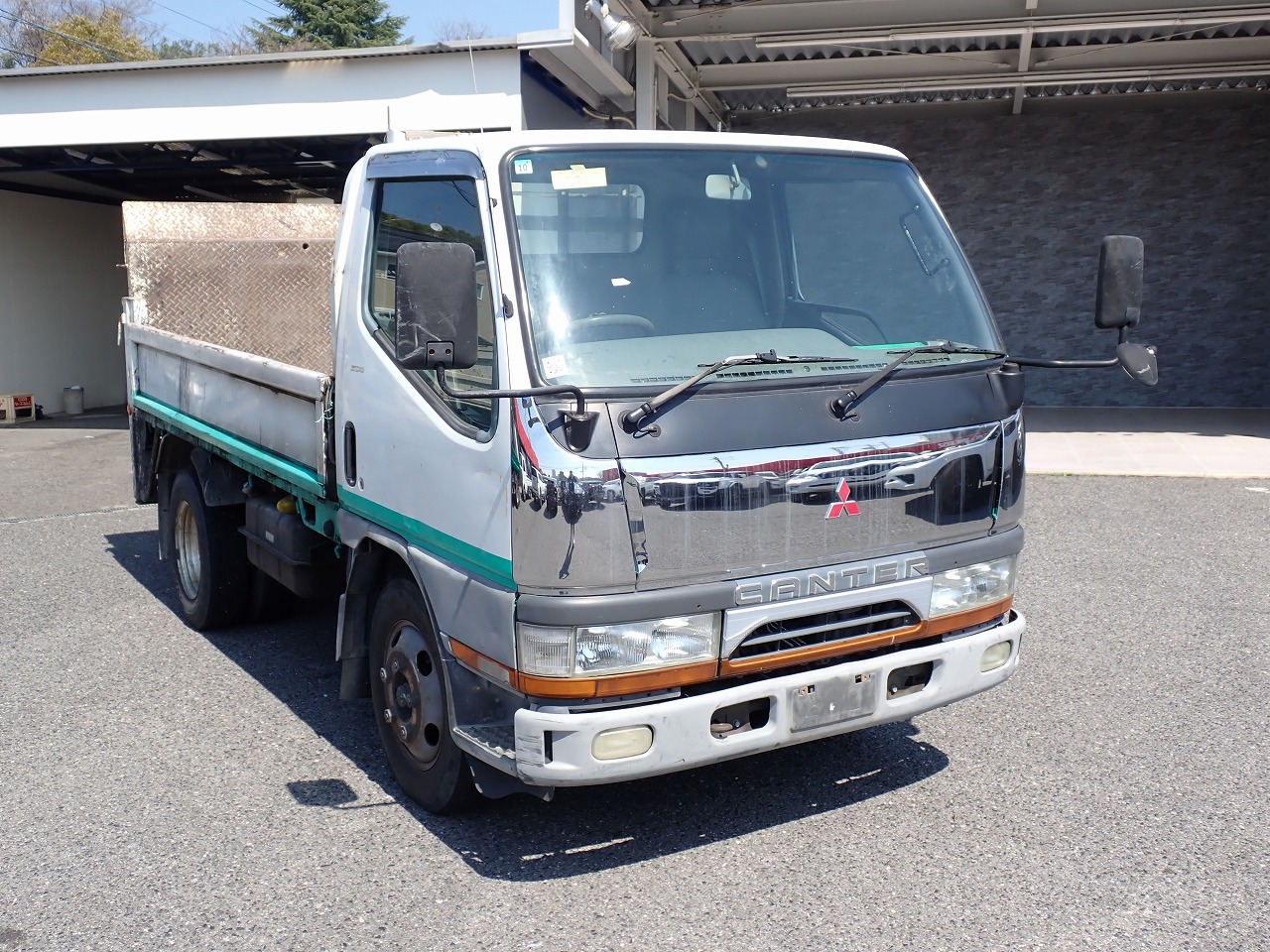 MITSUBISHI Canter