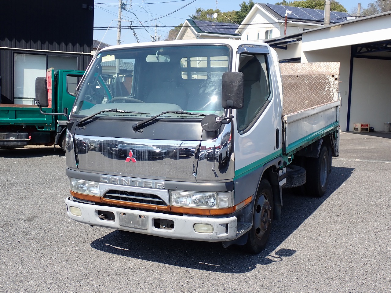 MITSUBISHI Canter