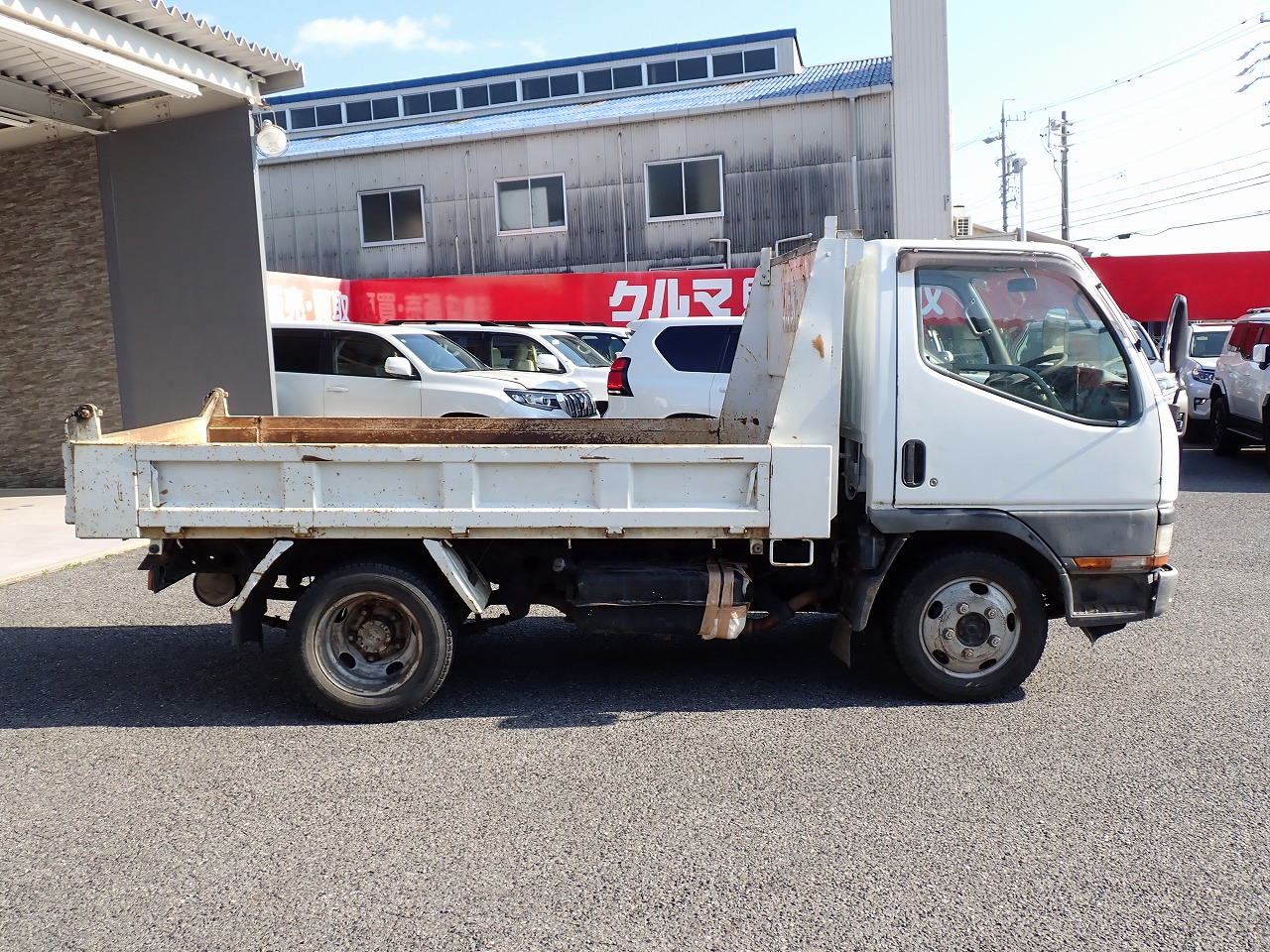 MITSUBISHI Canter