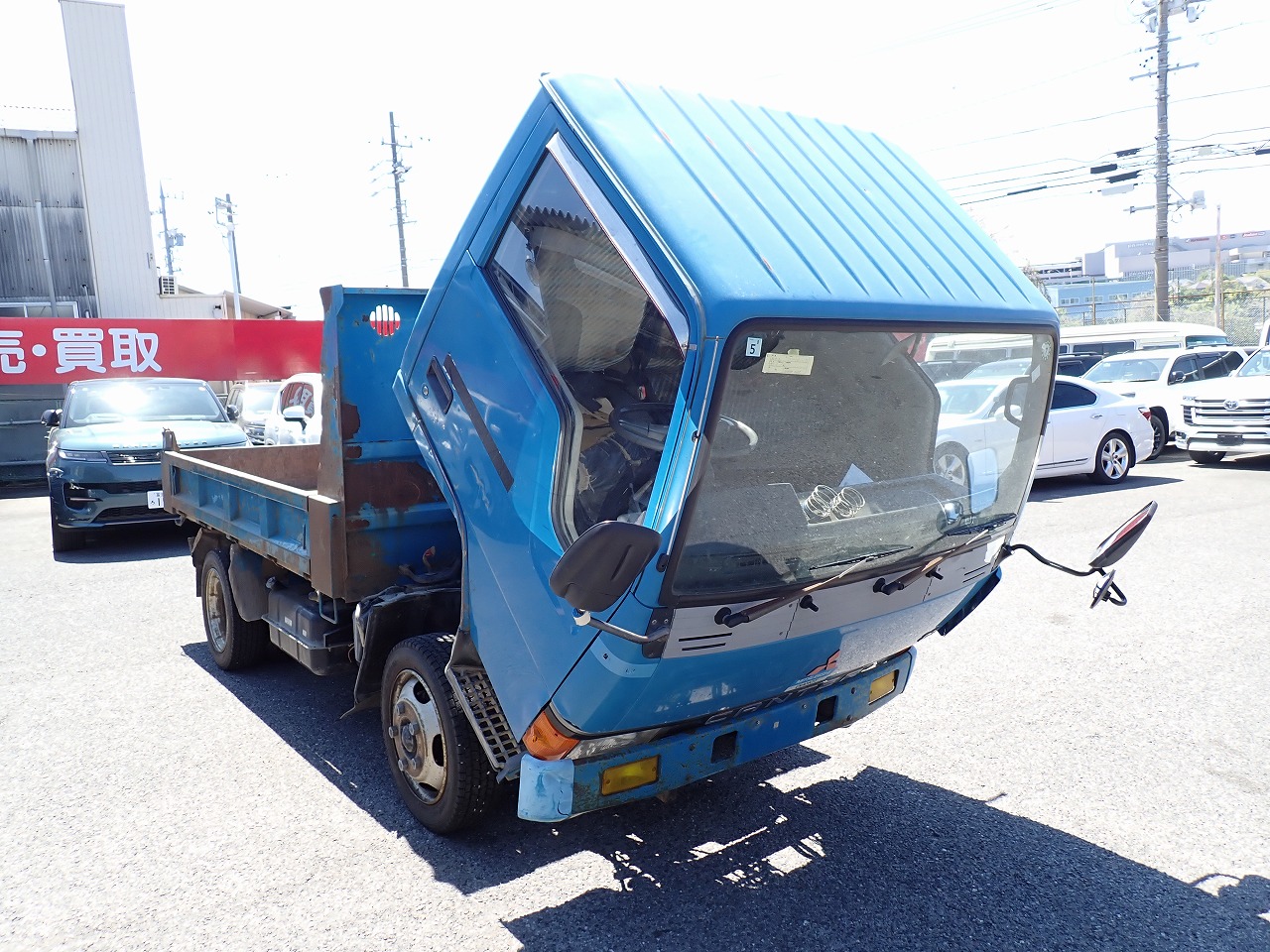 MITSUBISHI Canter