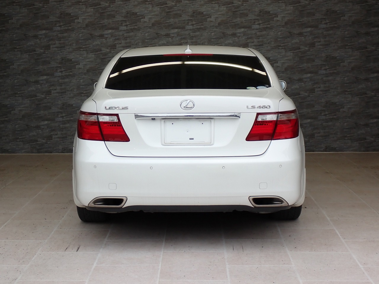 LEXUS LS