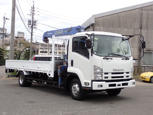 ISUZU Forward