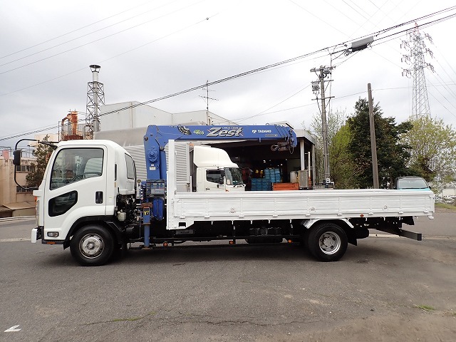 ISUZU Forward