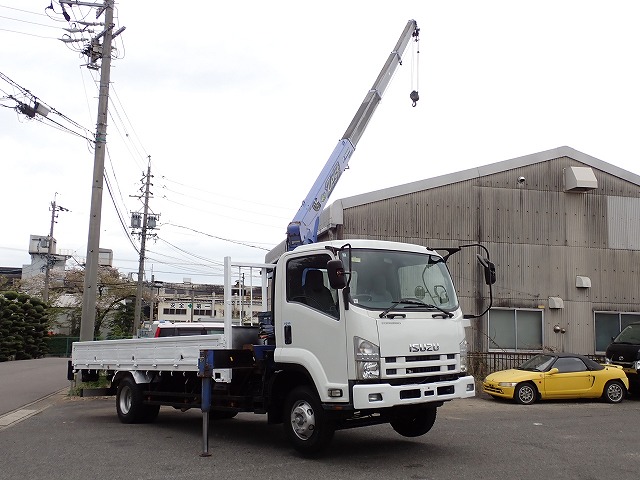 ISUZU Forward