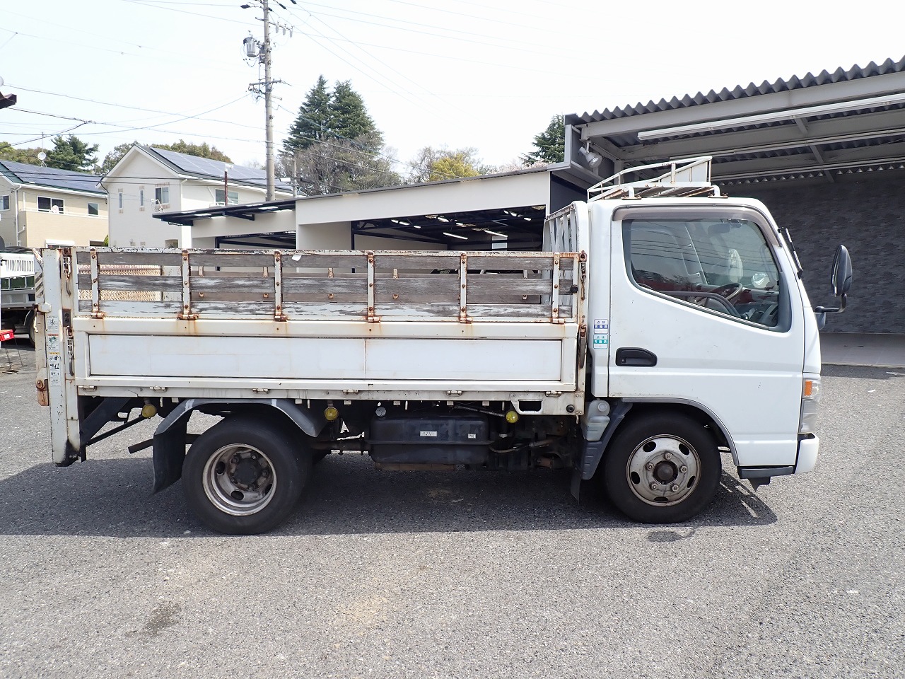 MITSUBISHI Canter
